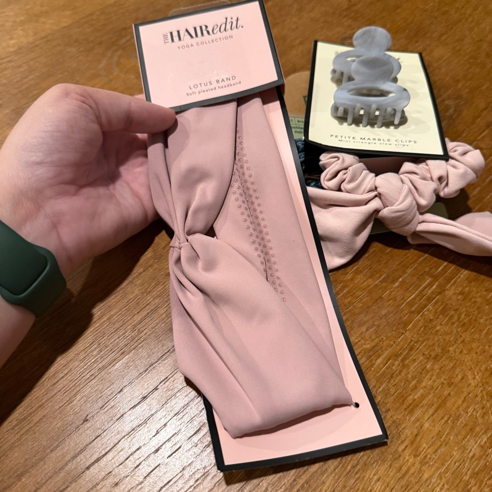 Hair Accessories Set NEW - Picture 5 of 5